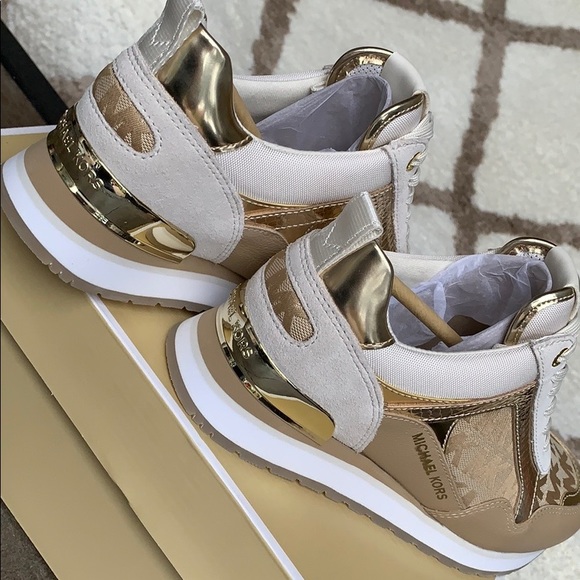 MICHAEL KORS WILMA TRAINER MK LOGO JACQUARD MD - Picture 11 of 16